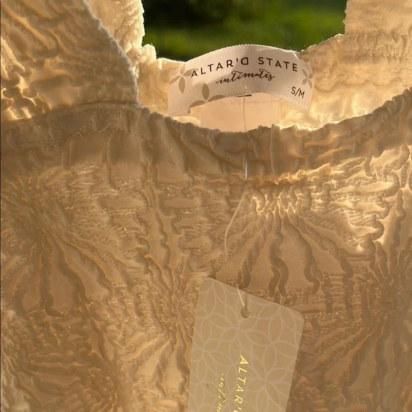 Altar'd State Cream Textured Tank Top - Picture 3 of 3